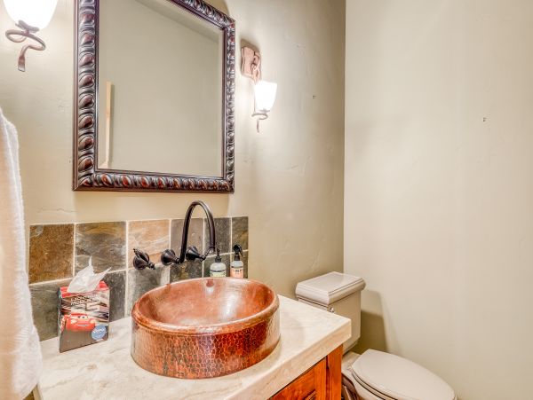 Lake Tahoe North Shore Home 978947