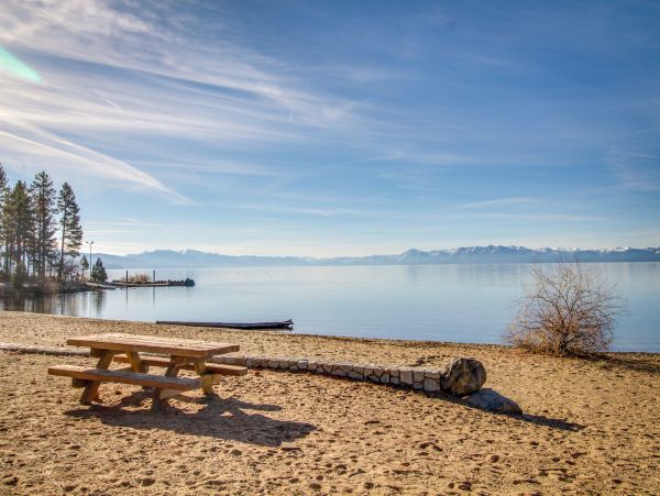Lake Tahoe North Shore Home 978948