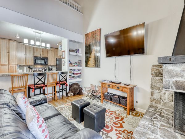 Lake Tahoe North Shore Home 978948
