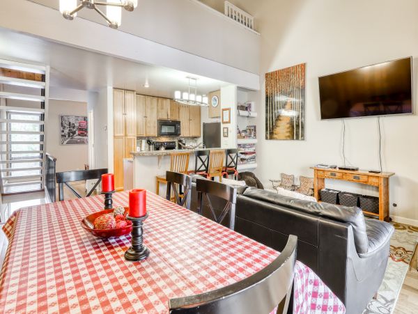 Lake Tahoe North Shore Home 978948