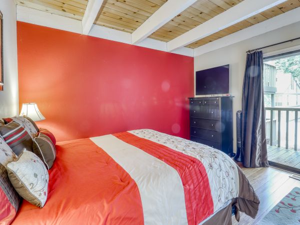 Lake Tahoe North Shore Home 978948