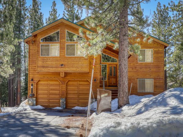 Lake Tahoe North Shore Home 978949