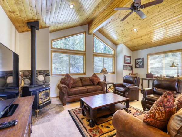 Lake Tahoe North Shore Home 978949