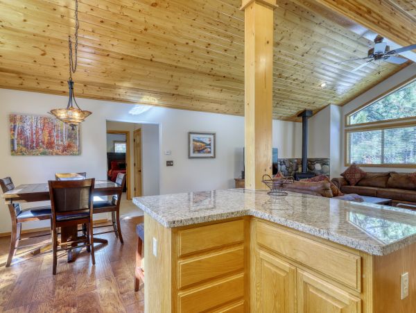 Lake Tahoe North Shore Home 978949