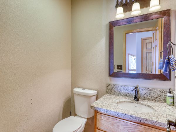 Lake Tahoe North Shore Home 978949