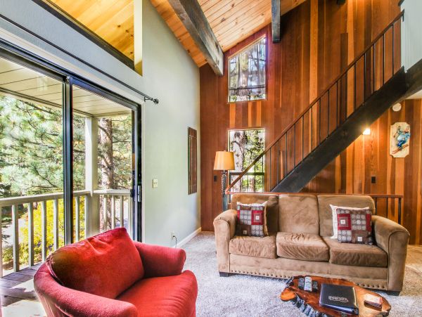 Lake Tahoe North Shore Home 978950