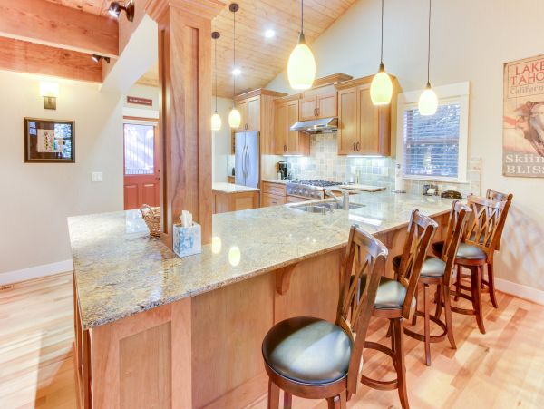 Lake Tahoe North Shore Home 978951