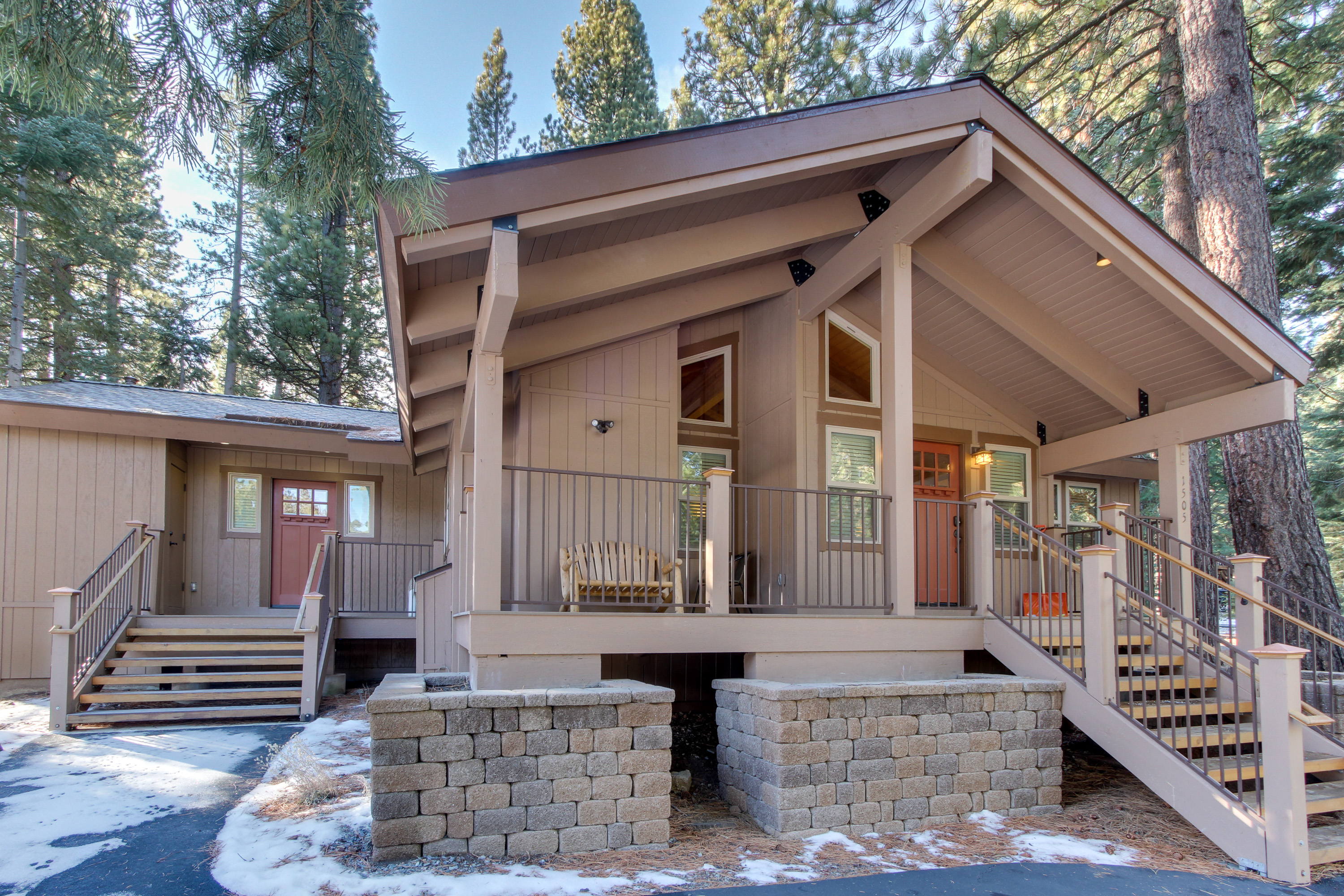Lake Tahoe North Shore Home 978951