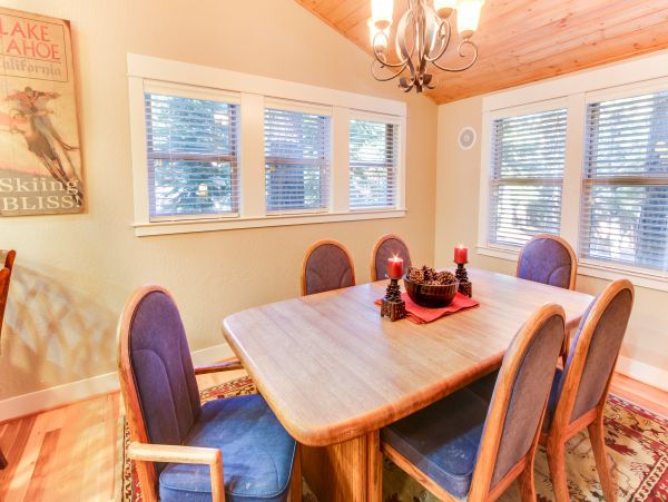 Lake Tahoe North Shore Home 978951
