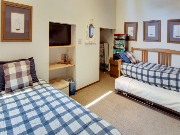 Lake Tahoe North Shore Home 978952