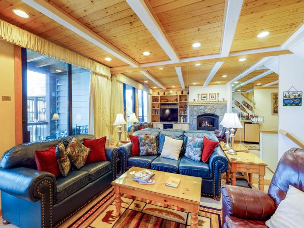 Lake Tahoe North Shore Home 978954