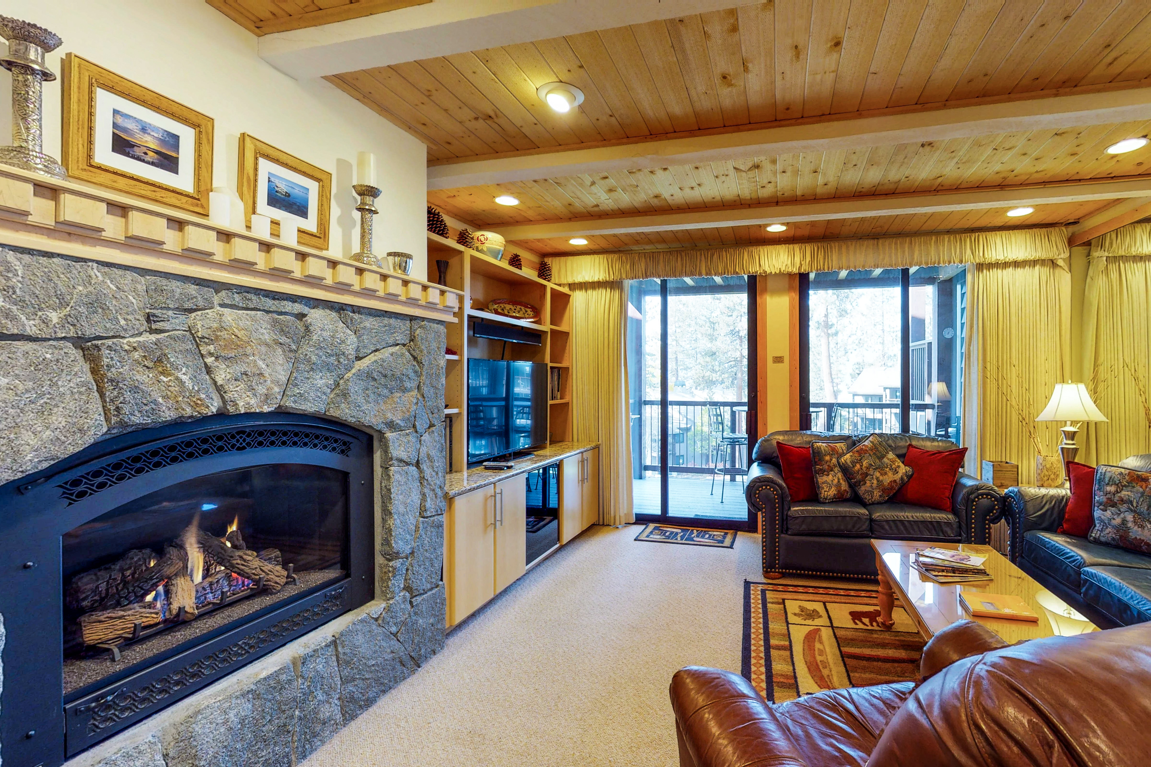 Lake Tahoe North Shore Home 978954
