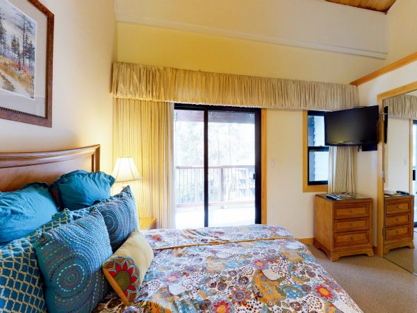 Lake Tahoe North Shore Home 978954