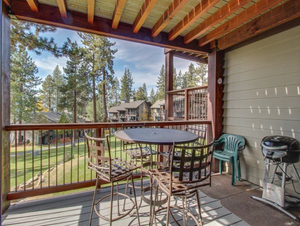 Lake Tahoe North Shore Home 978954
