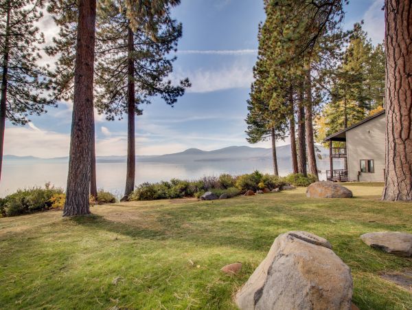 Lake Tahoe North Shore Home 978954