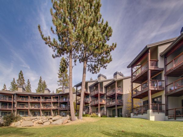 Lake Tahoe North Shore Home 978954