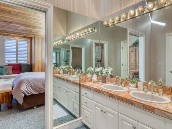 Lake Tahoe North Shore Home 978955