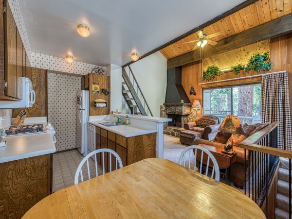 Lake Tahoe North Shore Home 978956