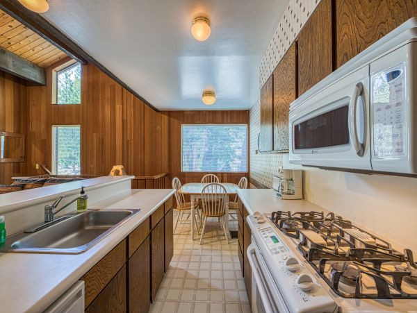 Lake Tahoe North Shore Home 978956