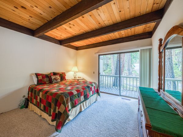 Lake Tahoe North Shore Home 978956