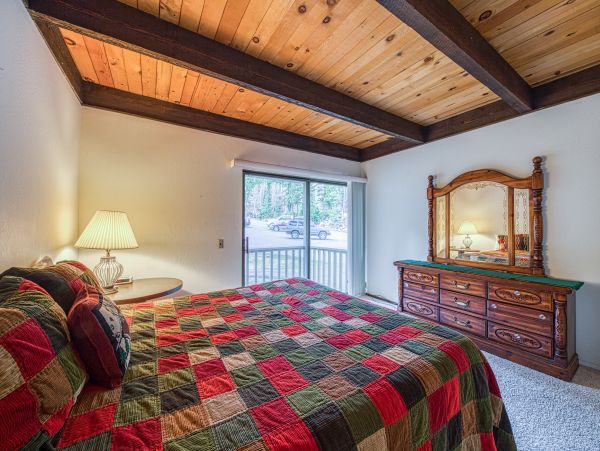 Lake Tahoe North Shore Home 978956