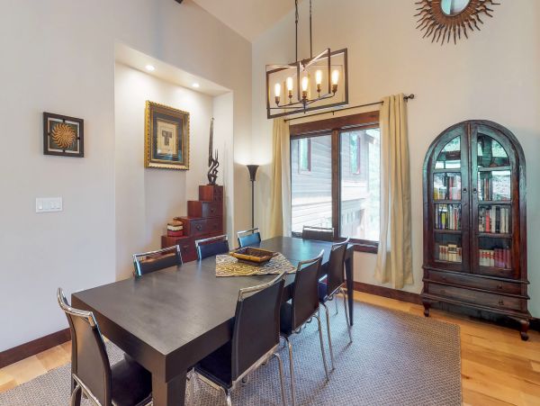 Lake Tahoe North Shore Home 978957