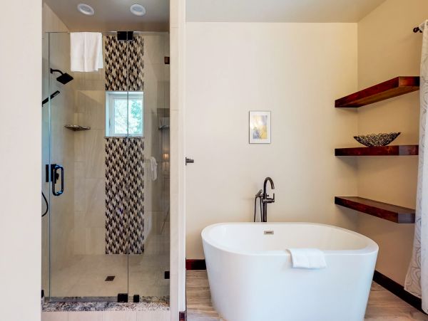 Lake Tahoe North Shore Home 978957