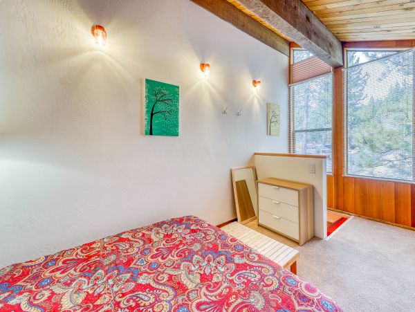 Lake Tahoe North Shore Home 978958