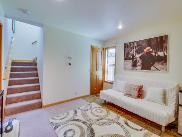 Lake Tahoe North Shore Home 978960