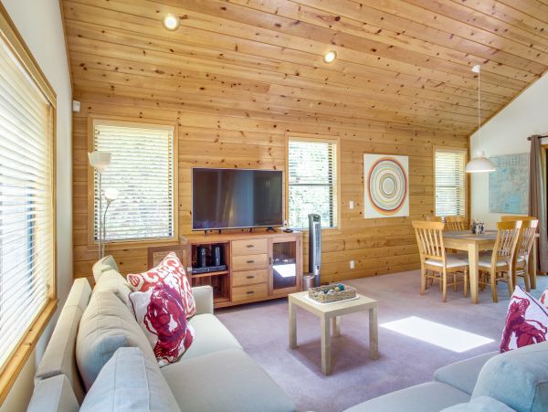 Lake Tahoe North Shore Home 978960