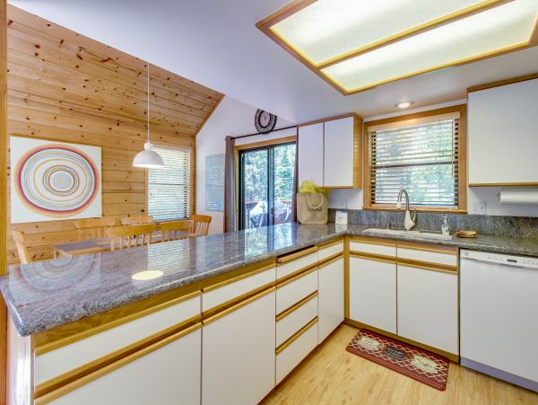 Lake Tahoe North Shore Home 978960