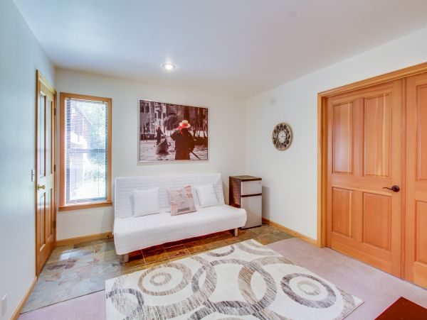 Lake Tahoe North Shore Home 978960