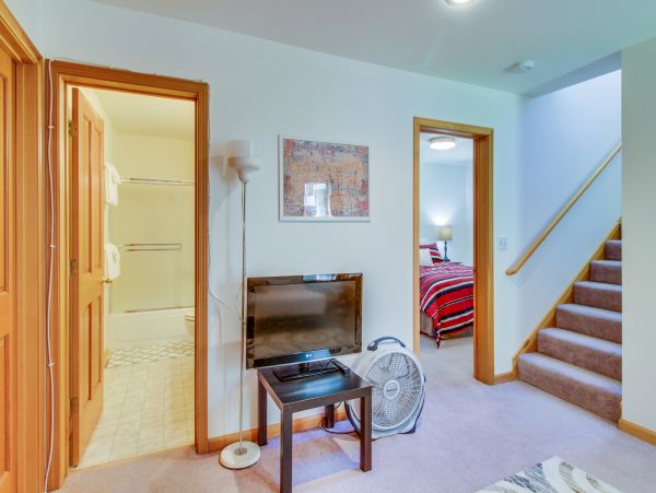Lake Tahoe North Shore Home 978960