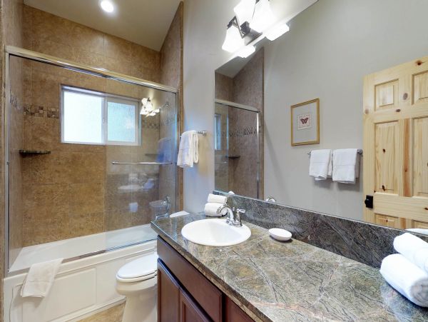 Lake Tahoe North Shore Home 978961