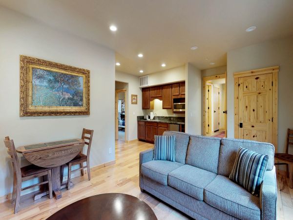 Lake Tahoe North Shore Home 978961