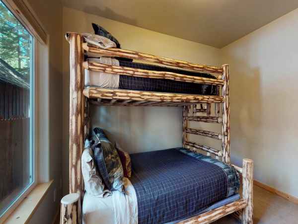 Lake Tahoe North Shore Home 978961
