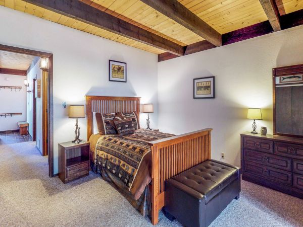 Lake Tahoe North Shore Home 978962