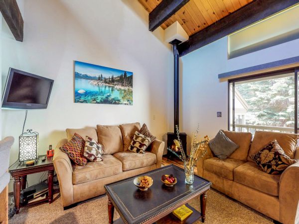 Lake Tahoe North Shore Home 978962