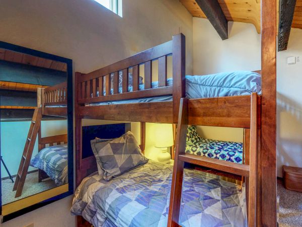 Lake Tahoe North Shore Home 978962