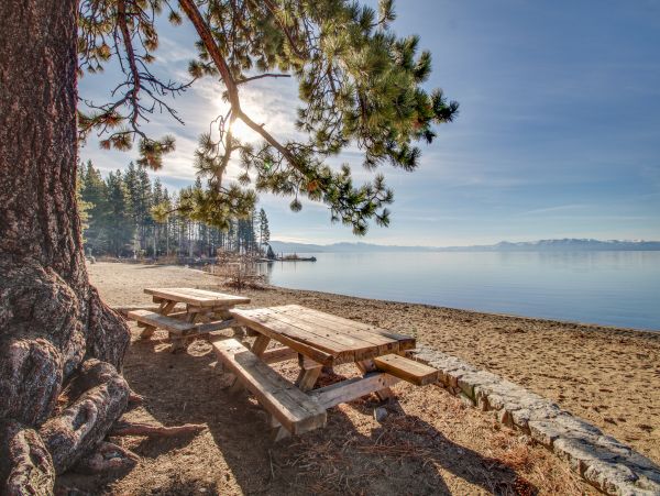 Lake Tahoe North Shore Home 978962