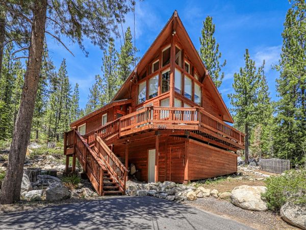 Lake Tahoe North Shore Home 978963