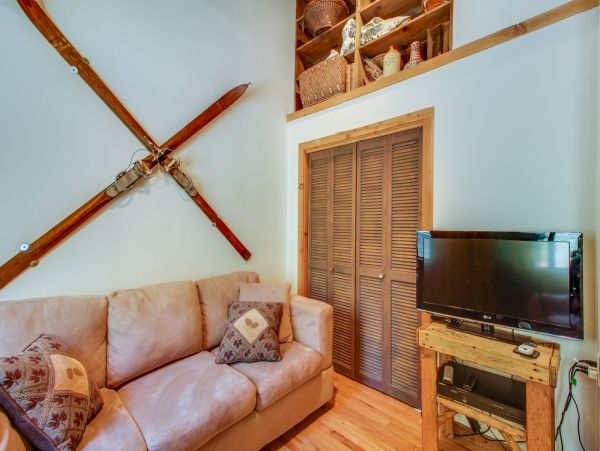 Lake Tahoe North Shore Home 978964