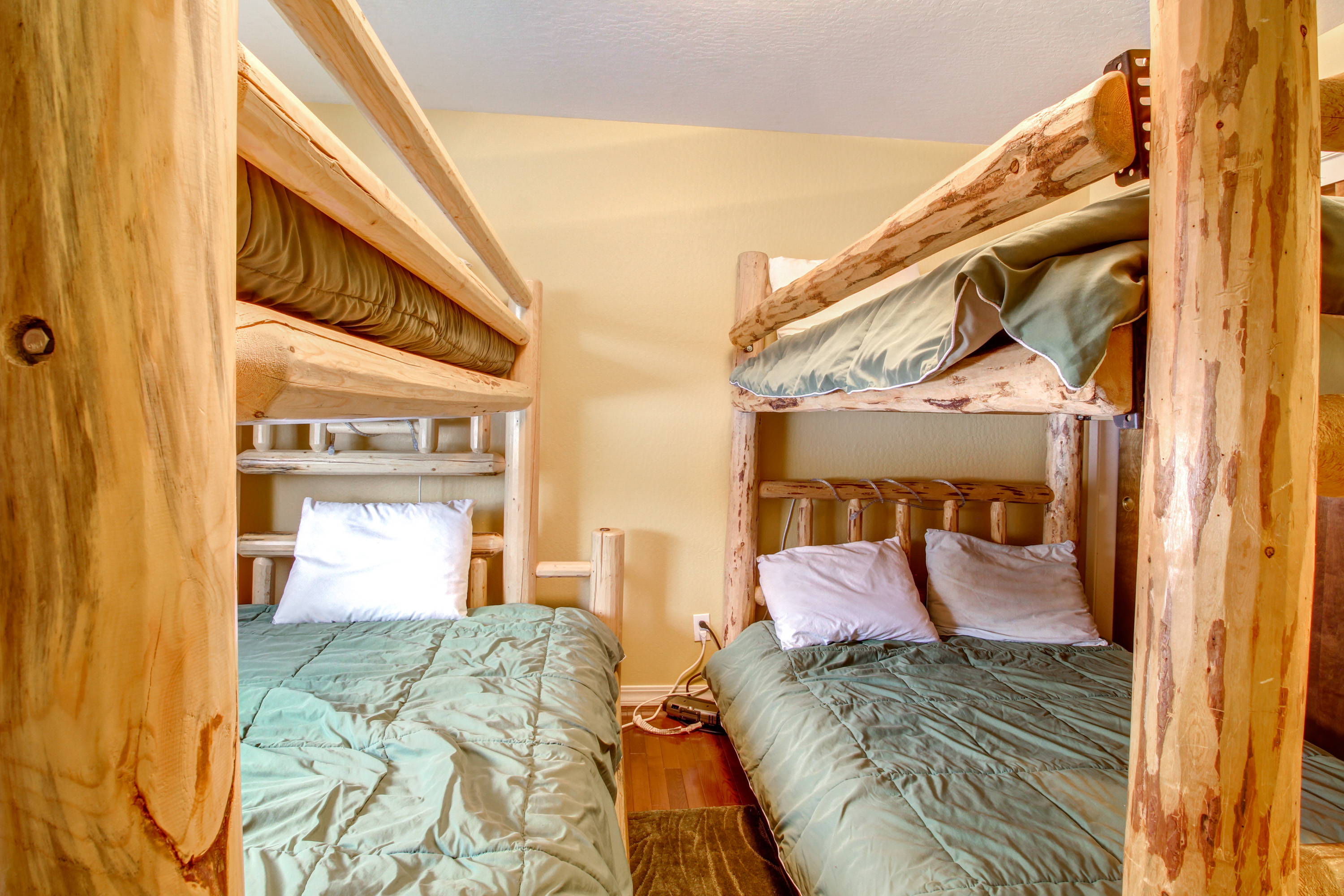 Lake Tahoe North Shore Home 978966
