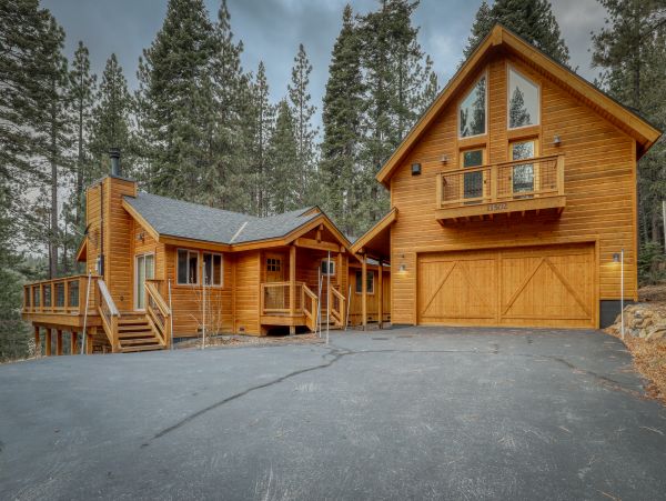 Lake Tahoe North Shore Home 978967