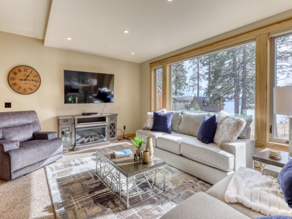 Lake Tahoe North Shore Home 978969
