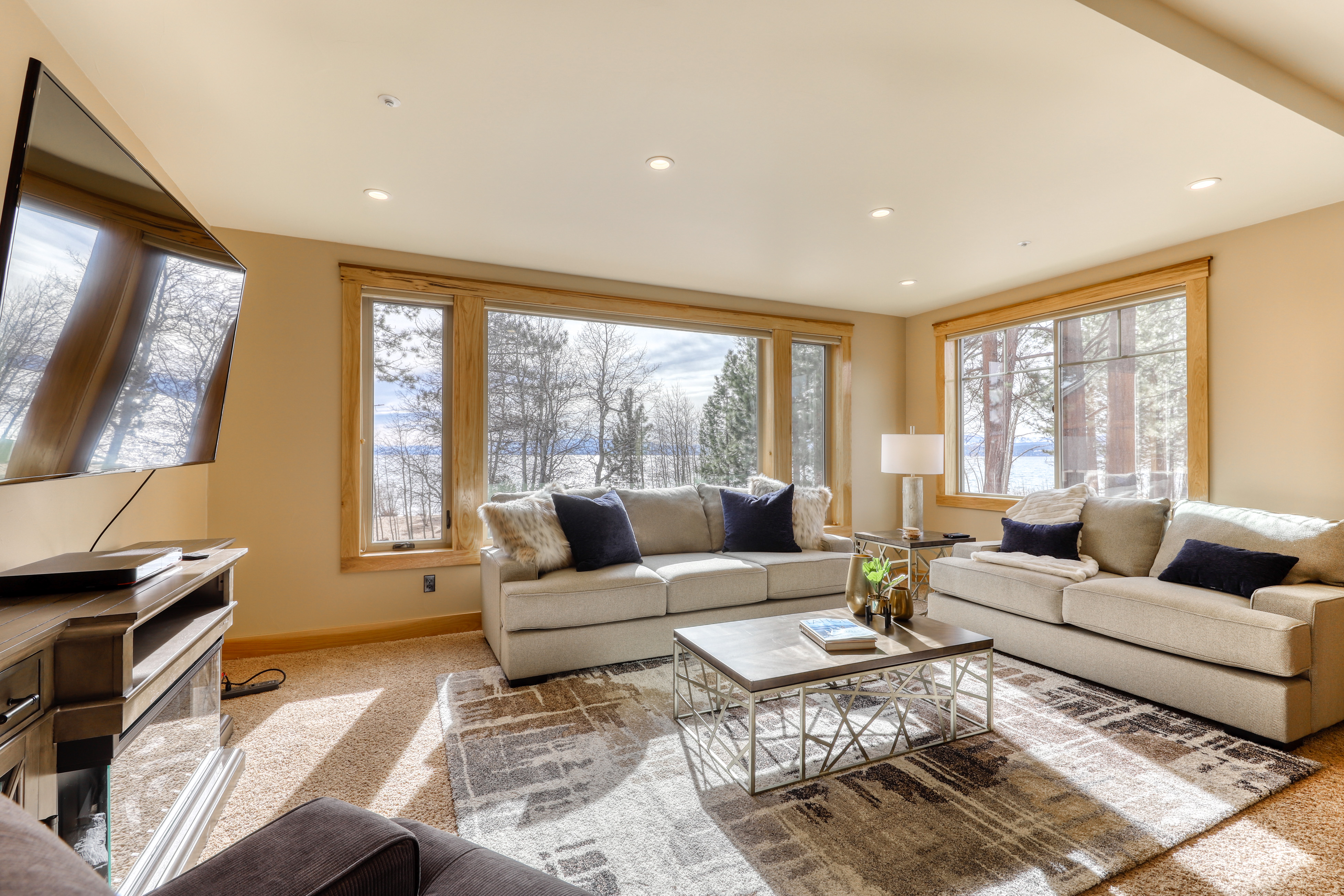 Lake Tahoe North Shore Home 978969