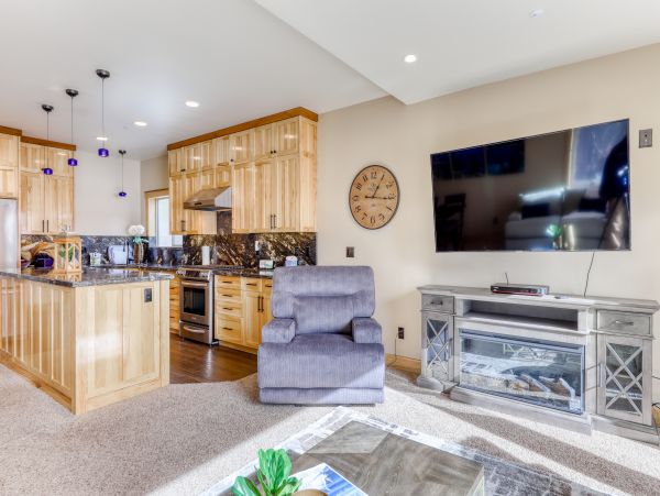 Lake Tahoe North Shore Home 978969