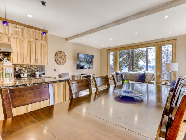 Lake Tahoe North Shore Home 978969