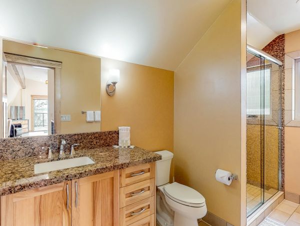 Lake Tahoe North Shore Home 978969