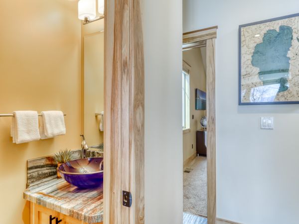 Lake Tahoe North Shore Home 978969